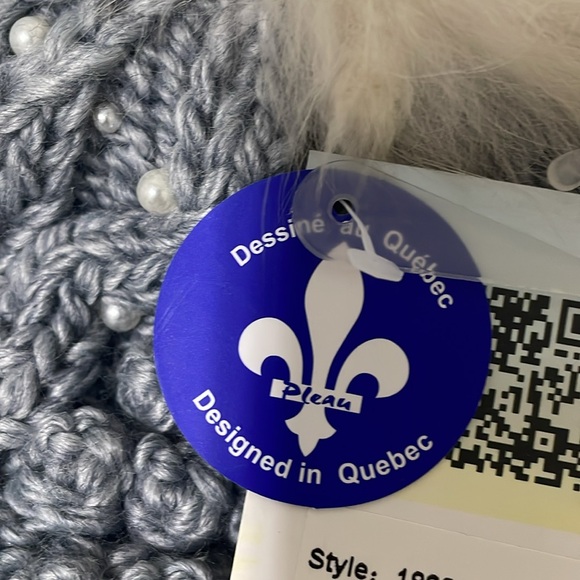 Gray Knit Pom-Pom Beanie - Picture 5 of 7